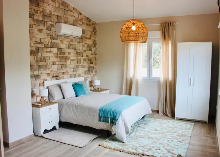 Avellaneda Hébergement de vacances Navahondilla